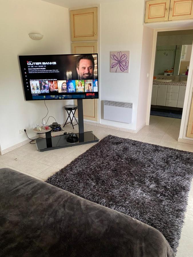 Chambre spacieuse indépendante dans villa plus parking privée Le Cannet Exterior foto